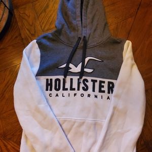 Hollister sweatshirt